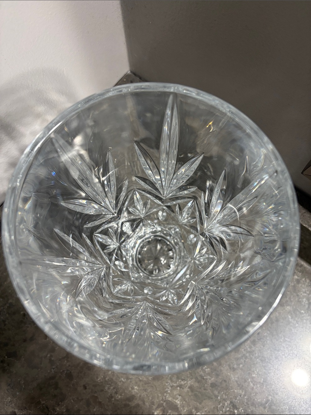 TRADITION Crystal d'Arques Clear Glass Vase - Clear. 11 3/4 Inch by 5 1/2 inch - Picture 9 of 11
